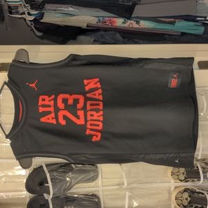 Excellent used condition Michael Jordan air Jordan jersey